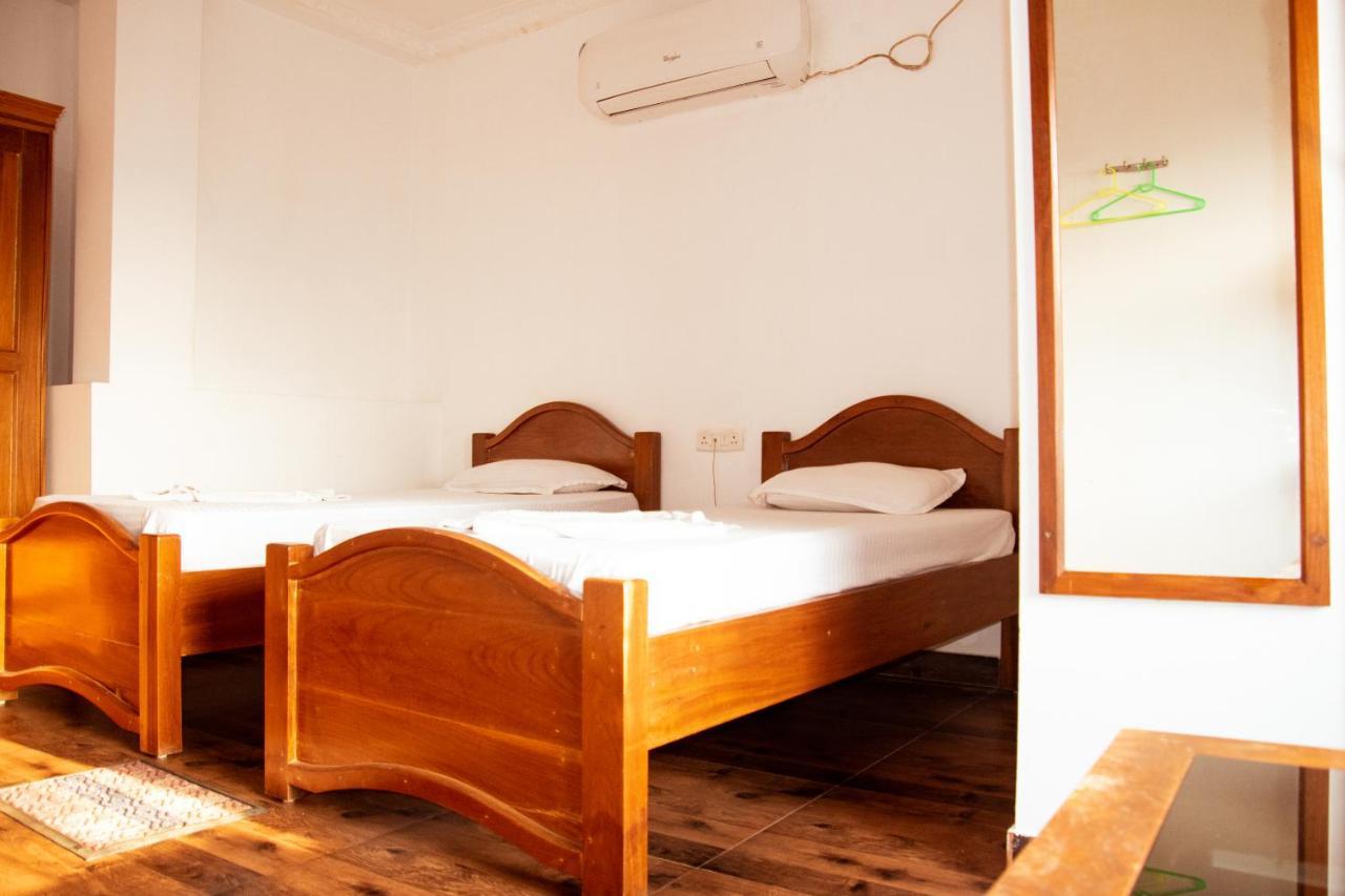 Hotel Nakshatra Karimganj Exterior foto